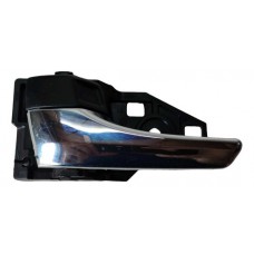 Maçaneta Interna Diant Esq Toyota Hilux Sw4 2.8 2019 Preto Dianteira