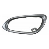 Moldura Maçaneta Tras Esq Nissan Sentra 2014 C8377 Detalhe Dianteira/traseira