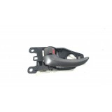 Maçaneta Interna Diant Esq Hyundai Elantra 13 Detalhe D2238 Dianteira/traseira