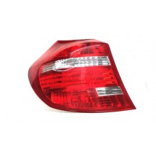 Lanterna Traseira Esquerda Bmw 118 2010 D7911 Detalhe Esquerdo/motorista Vermelho