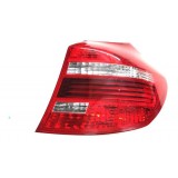 Lanterna Traseira Direita Bmw 120 2010 D7928 Direito/passageiro Vermelho