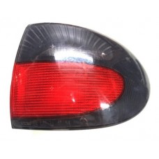 Lanterna Traseira Direita Renault Megane 2002 D7984 Direito
