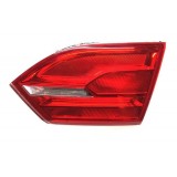 Lanterna Tampa Tras Dir Vw Jetta 2012 D8022 Direito