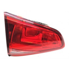 Lanterna Traseira Tampa Porta Malas Esq Golf 2014 D8066  Esquerdo