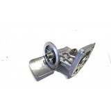 Suporte Filtro De Oleo Hilux Sw4 2.8 Diesel Srx 2023 E4815  Prateado