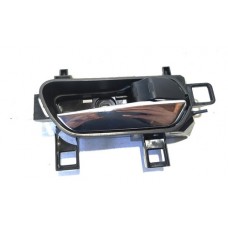 Maçaneta Interna Dir Nissan Kicks 1.6 16v 2017 Aut E7891 Dianteira/traseira