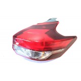 Lanterna Traseira Dir Nissan Kicks 1.6 16v 2017 Aut E7935 Direito