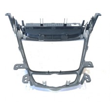 Moldura Central Painel Hyundai Elantra 2.0 2013 F2152 Preto