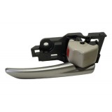 Maçaneta Interna Tras Dir Toyota Corolla Cross 2022 F8895 Traseira