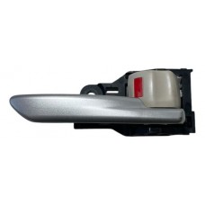 Maçaneta Interna Direita Toyota Corolla Hybrid 2021 H6053 Traseira